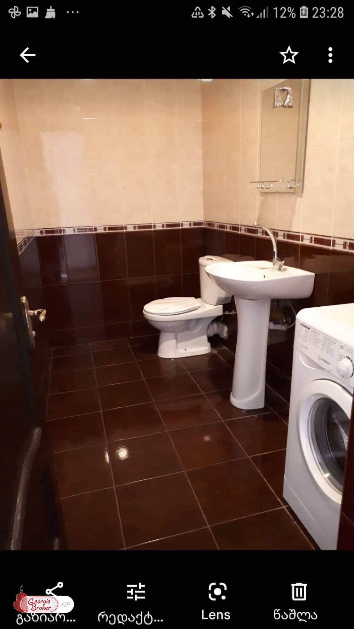 იყიდება ახალი გარემონტებული 3 ოთახიანი ბინა