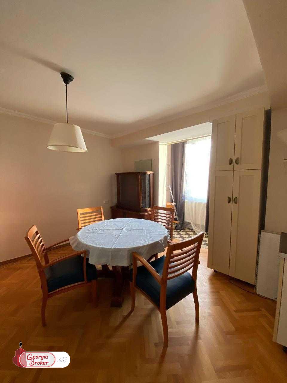 продается дом с новым ремонтом 2-комнаты