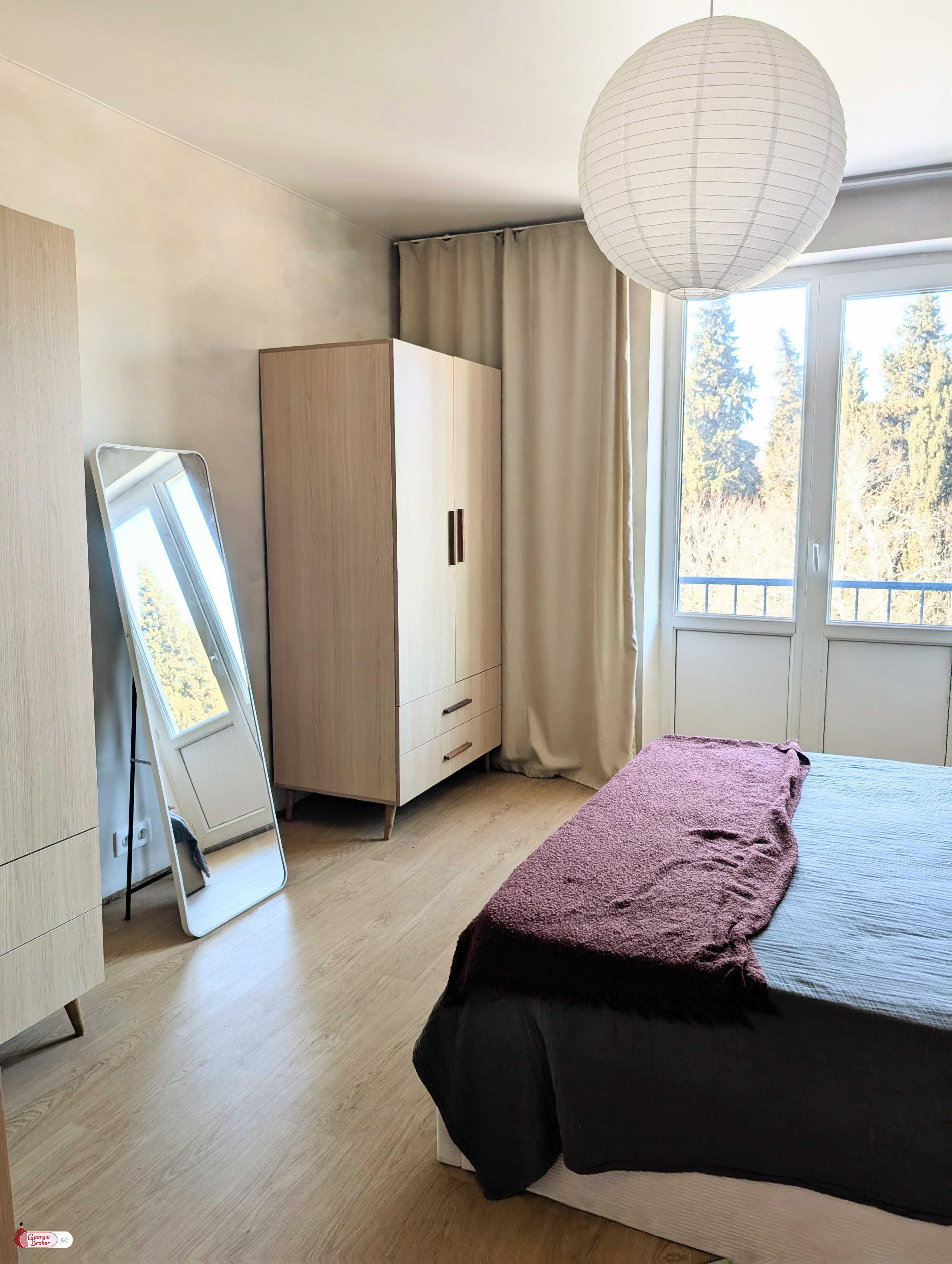 იყიდება ახალი გარემონტებული 2 ოთახიანი ბინა