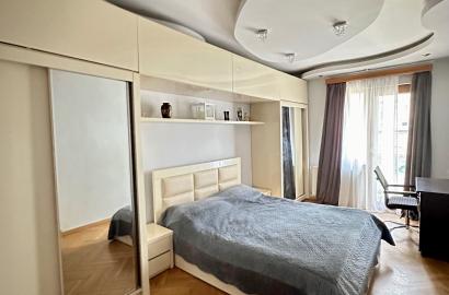 old repaired 3-room apartment for sale