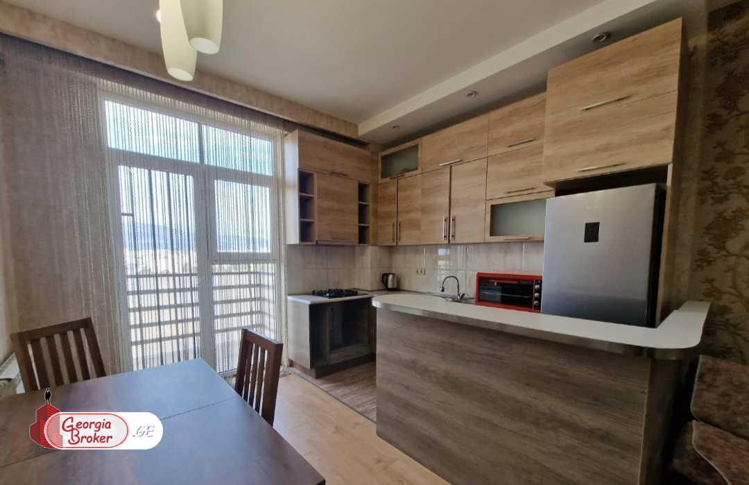 იყიდება ახალი გარემონტებული 3 ოთახიანი ბინა