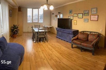 იყიდება ახალი გარემონტებული 2 ოთახიანი ბინა