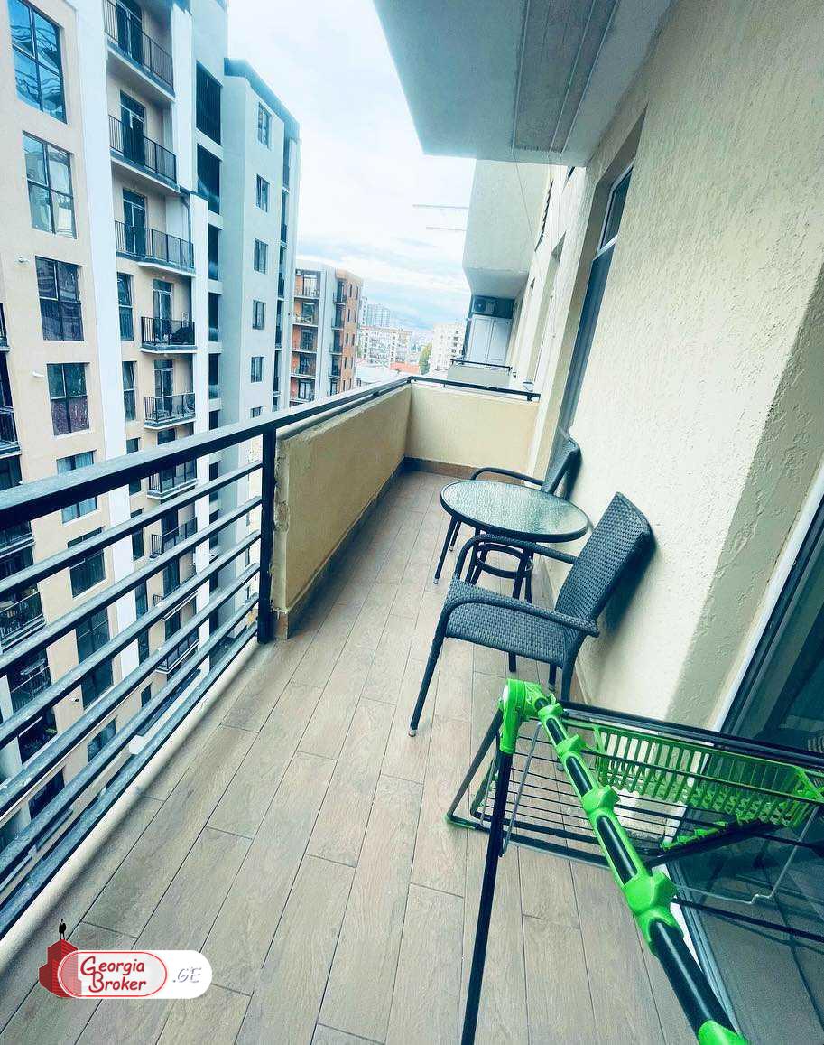 იყიდება ახალი გარემონტებული 3 ოთახიანი ბინა