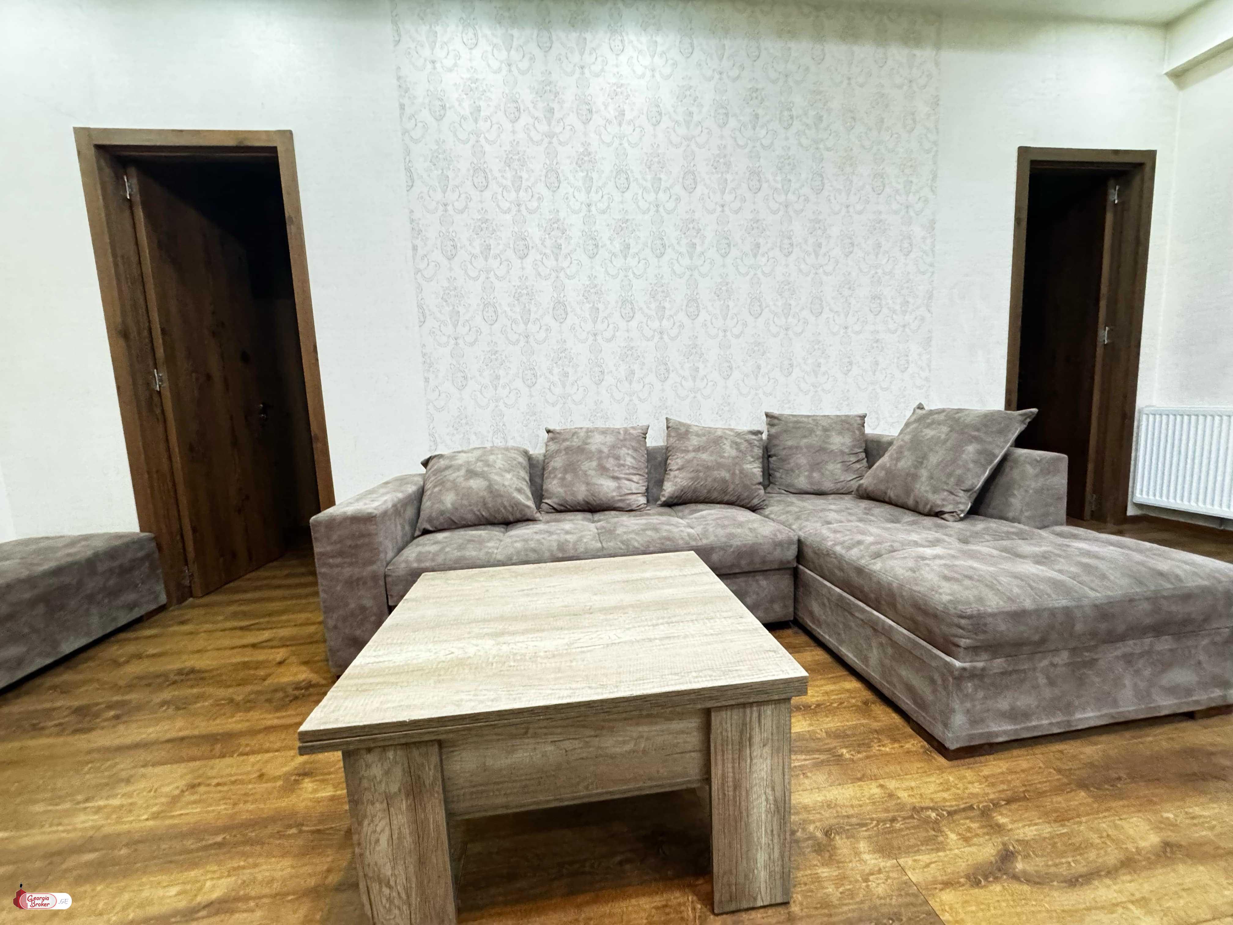 იყიდება ახალი გარემონტებული 3 ოთახიანი ბინა