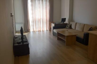 იყიდება ახალი გარემონტებული 2 ოთახიანი ბინა