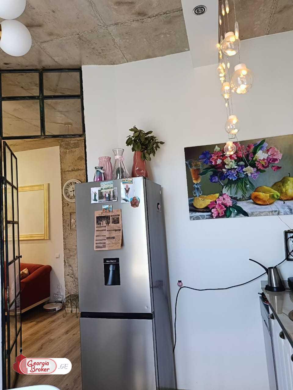 იყიდება ახალი გარემონტებული 2 ოთახიანი ბინა