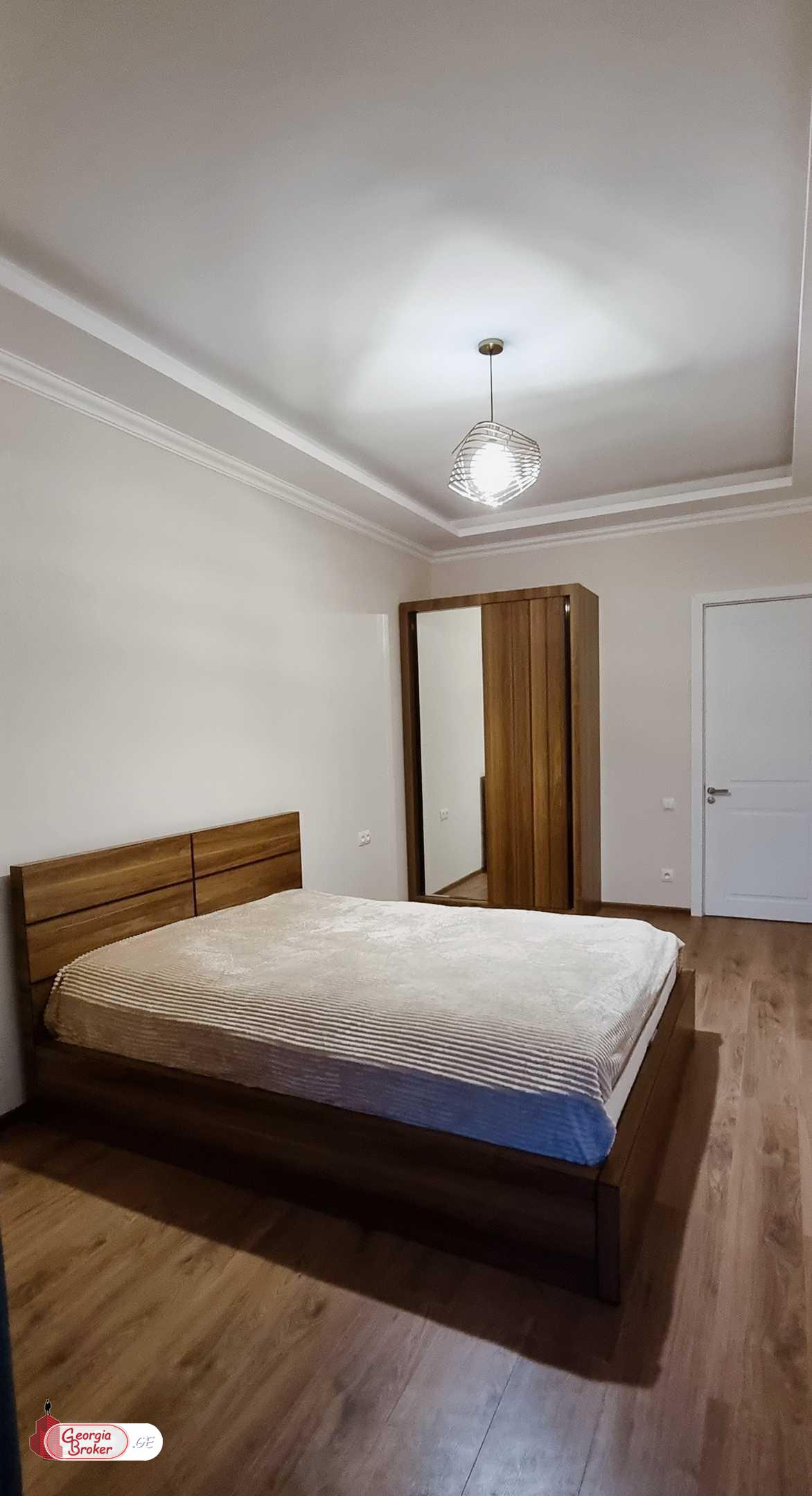 nearly repaired 3-room apartment for sale