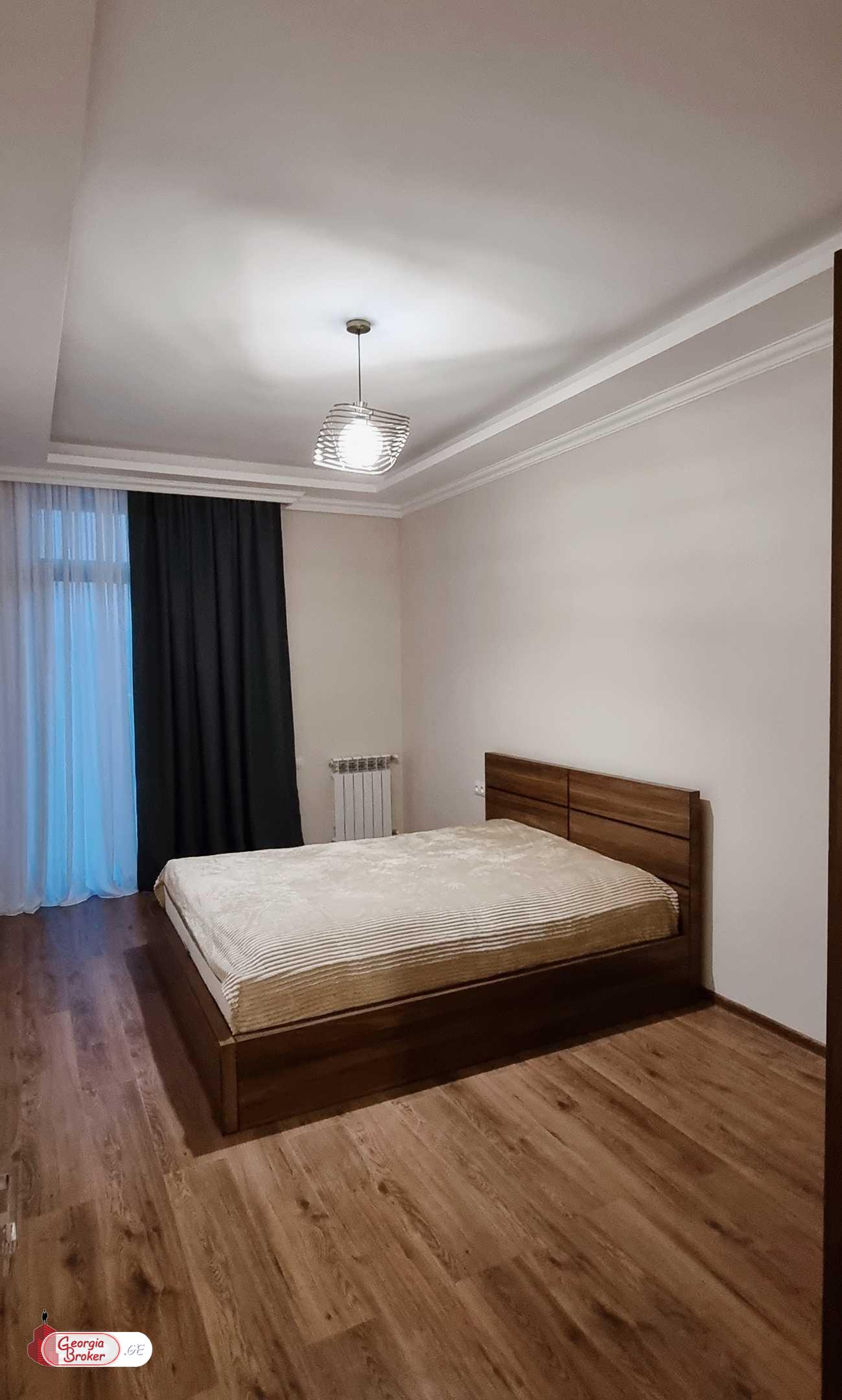 nearly repaired 3-room apartment for sale