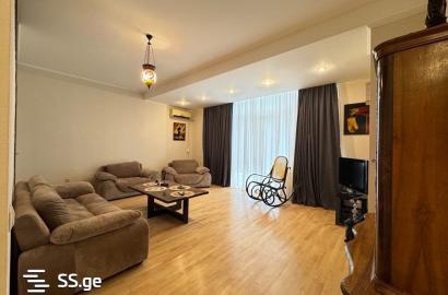 nearly repaired 3-room apartment for sale