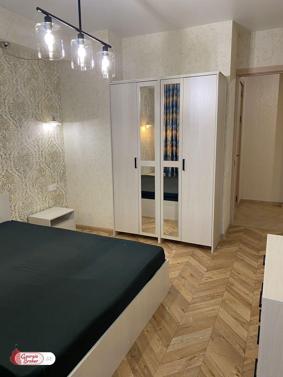 nearly repaired 3-room apartment for sale