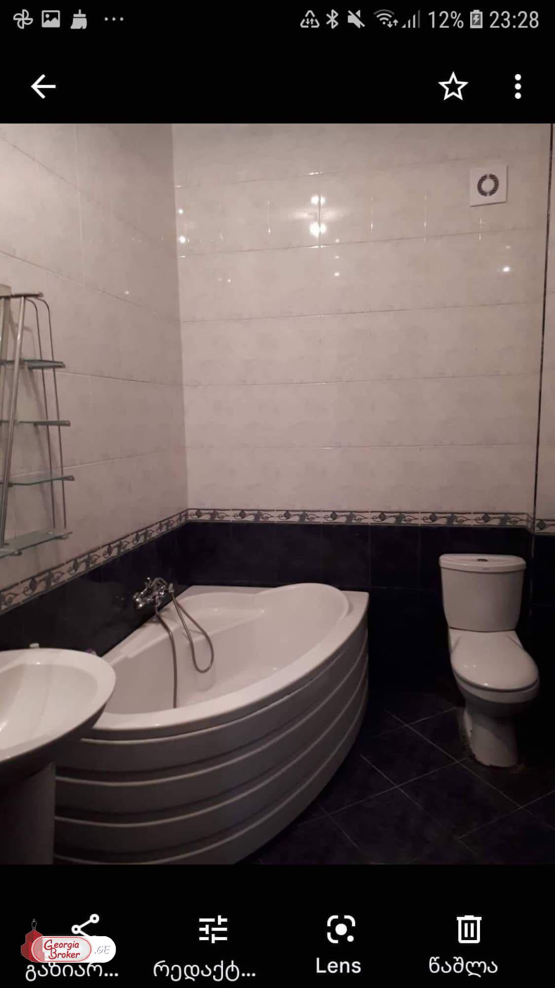 იყიდება ახალი გარემონტებული 3 ოთახიანი ბინა