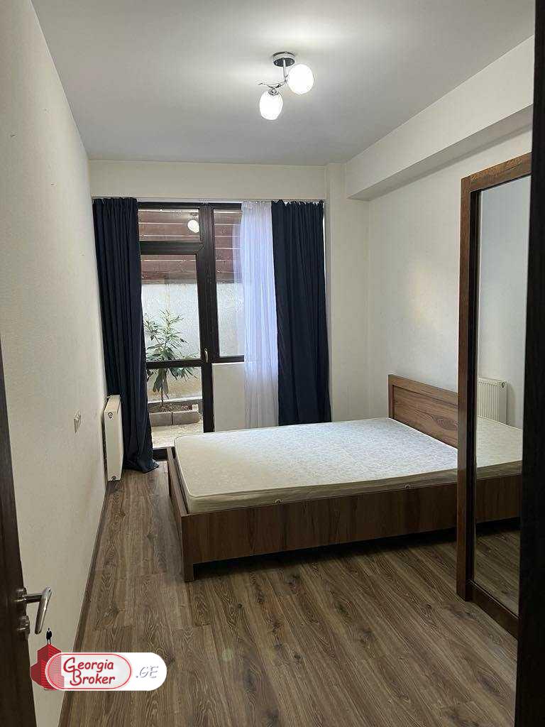 იყიდება ახალი გარემონტებული 2 ოთახიანი ბინა