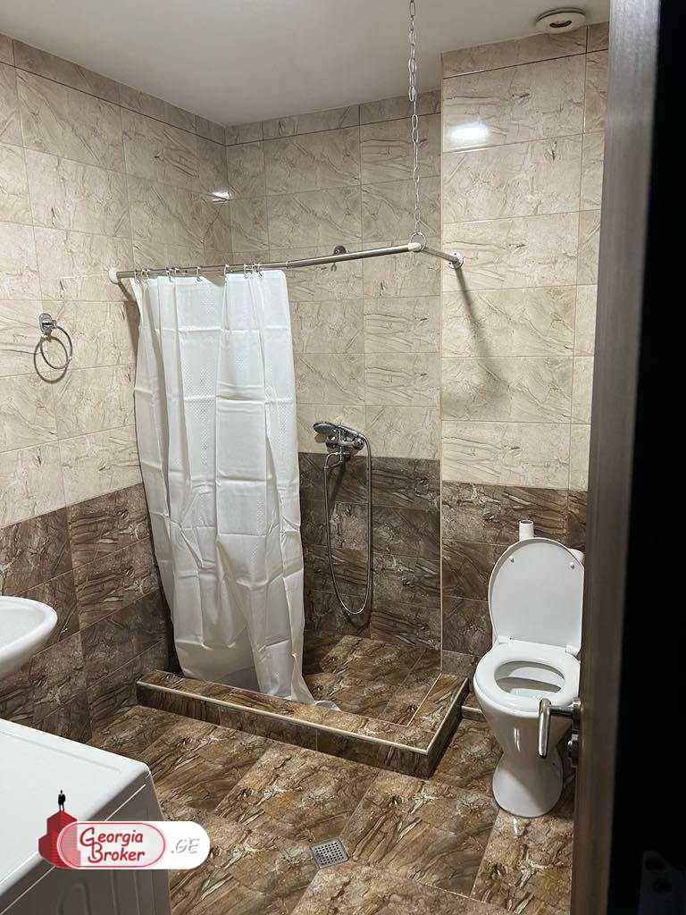 იყიდება ახალი გარემონტებული 2 ოთახიანი ბინა