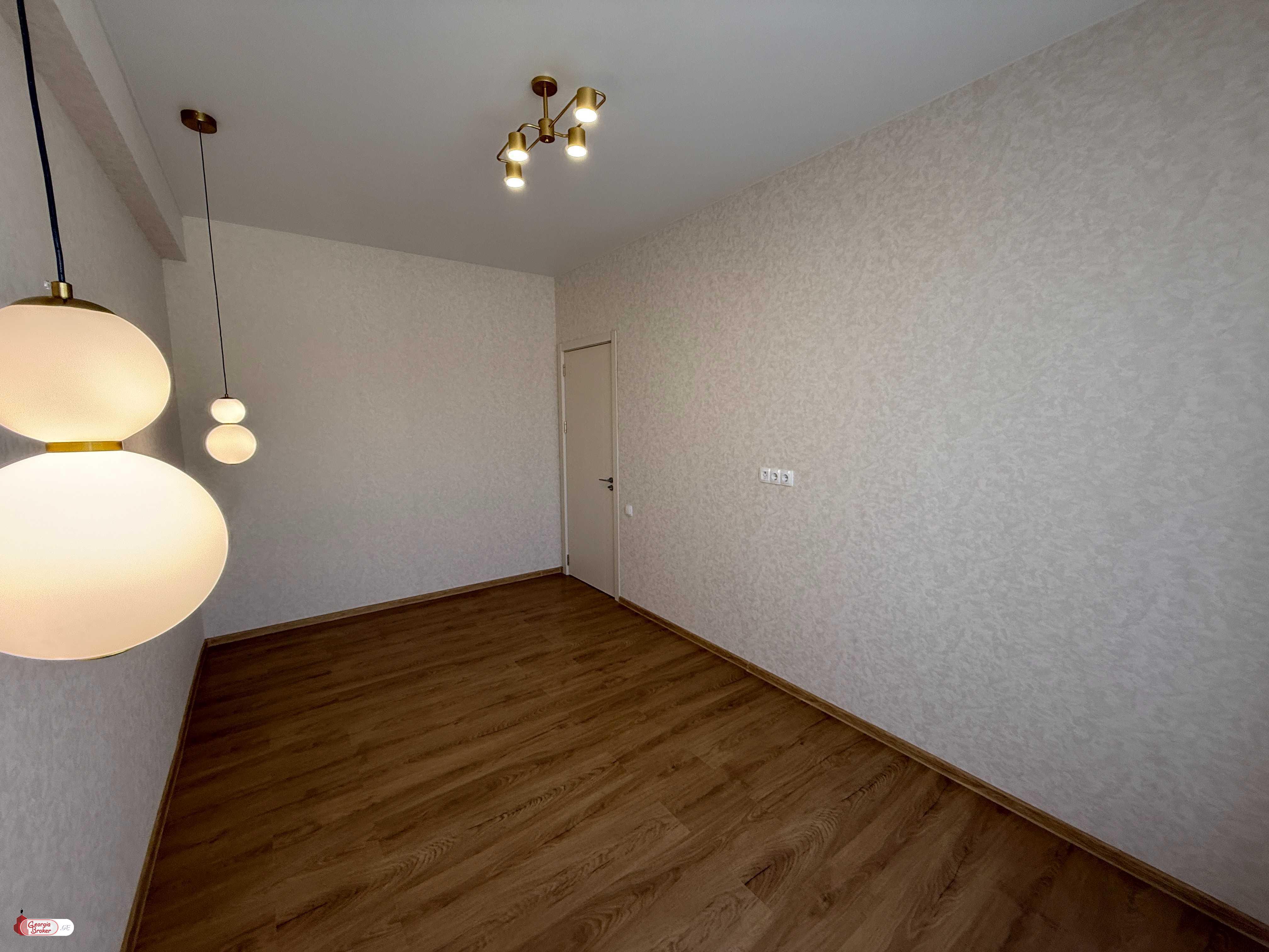 nearly repaired 2-room apartment for sale