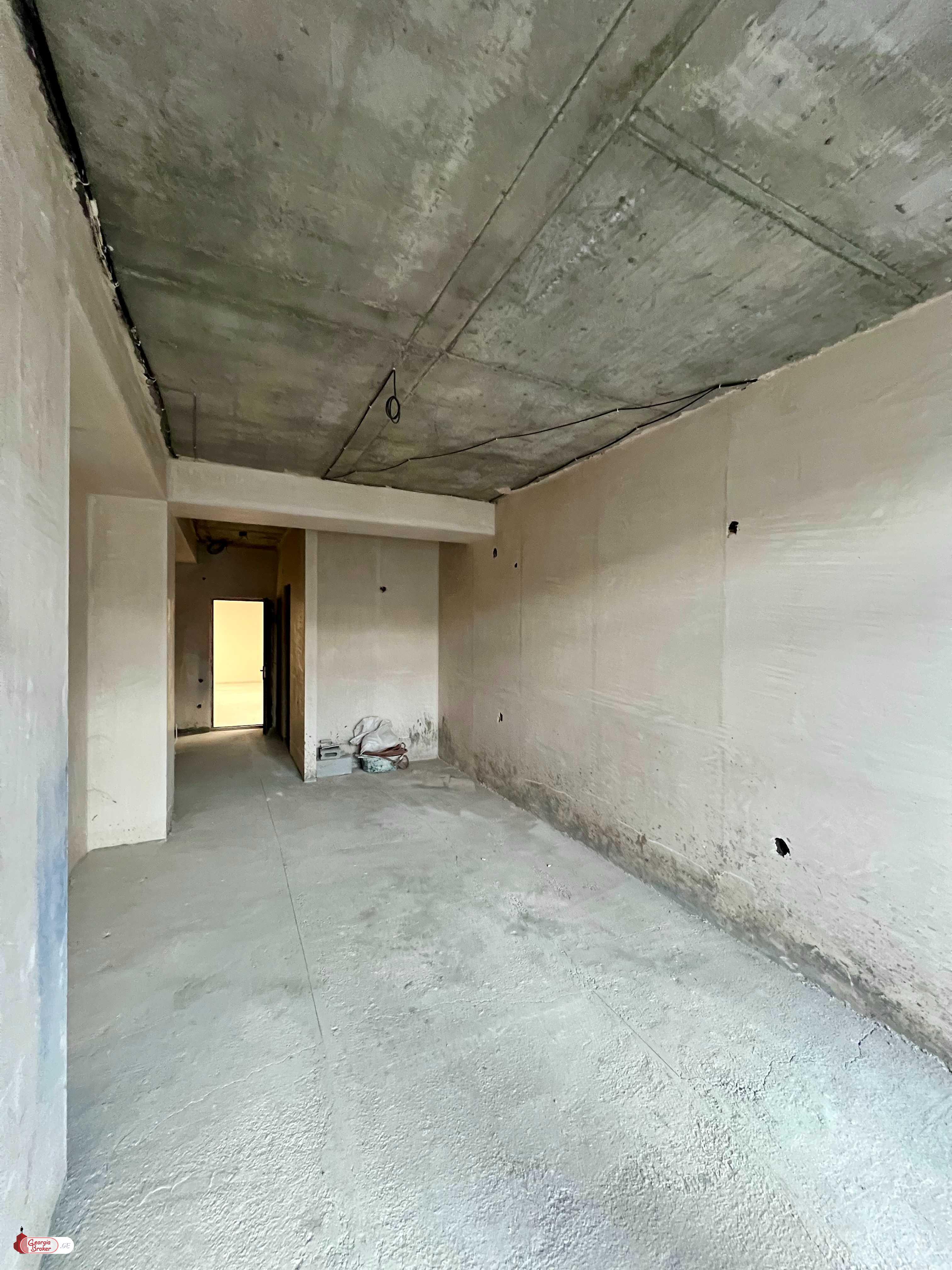 продается квартира новостройка 4-комнаты