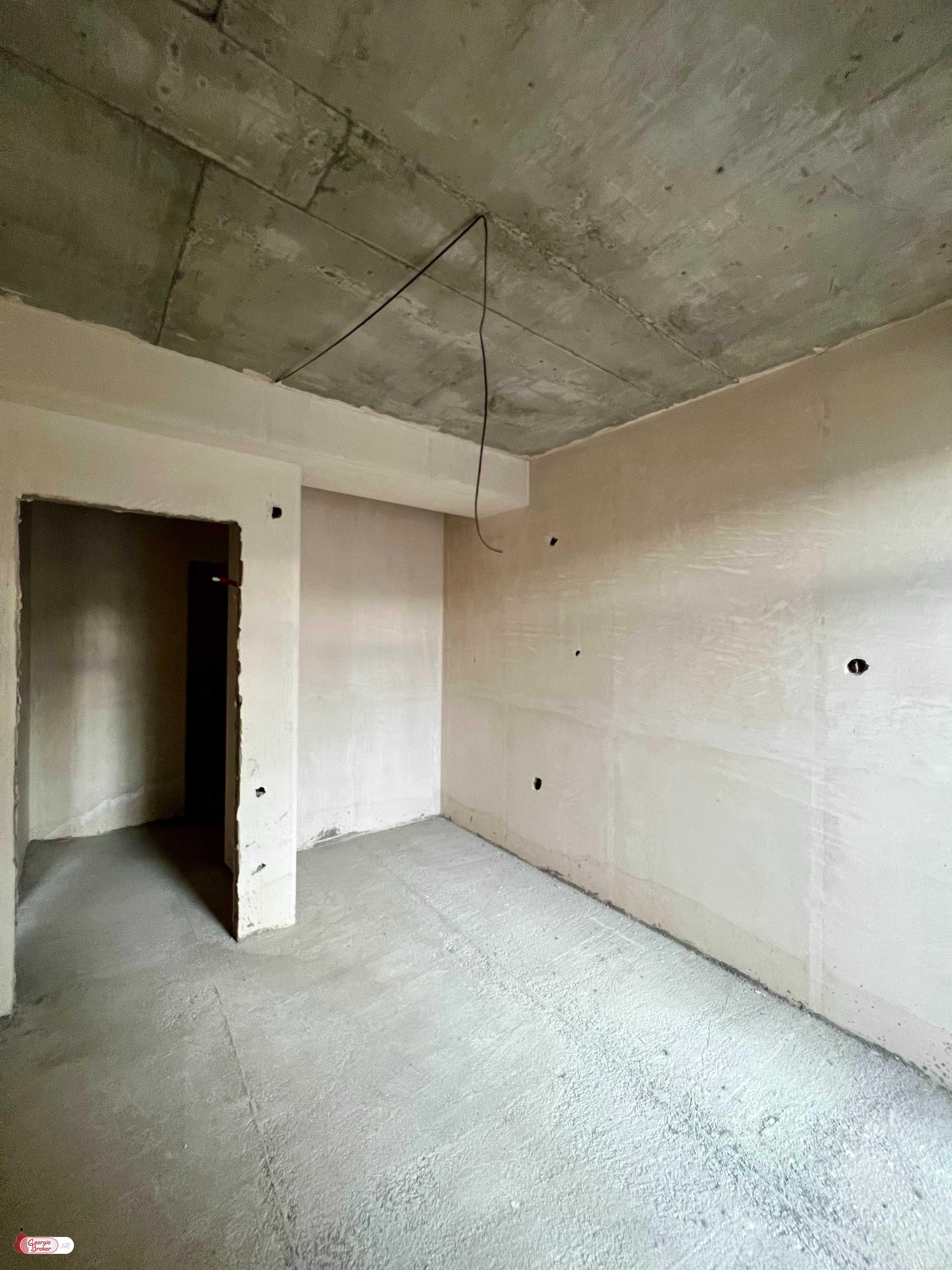 продается квартира новостройка 4-комнаты