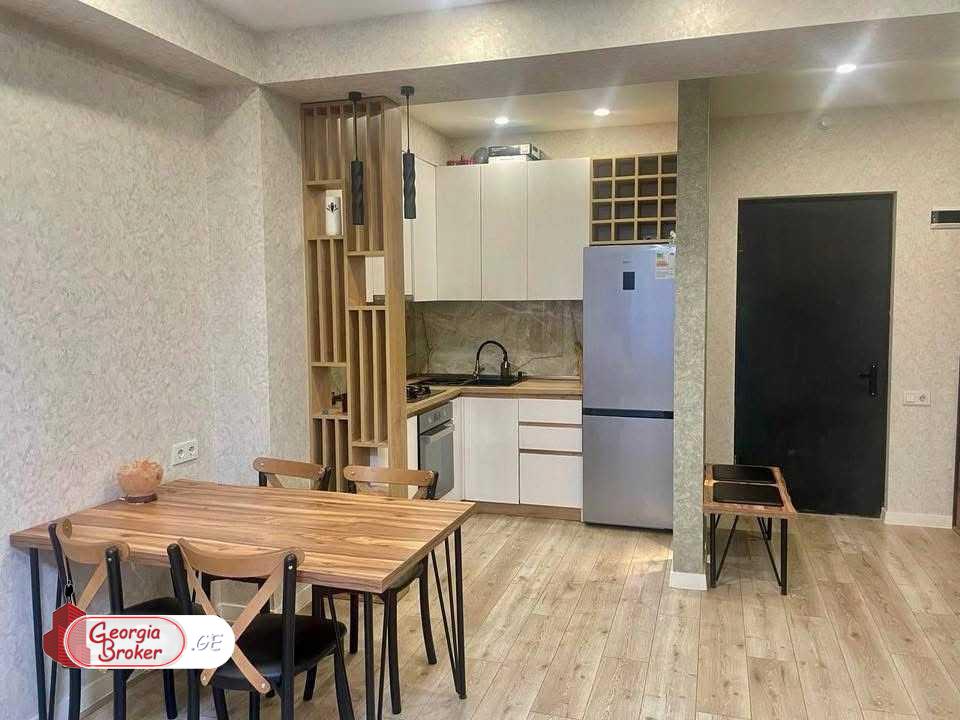 იყიდება ახალი გარემონტებული 2 ოთახიანი ბინა