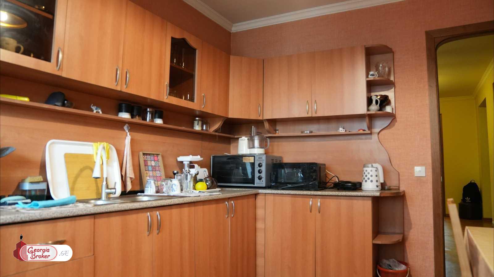 nearly repaired 4-room apartment for sale