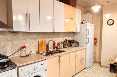 nearly repaired 3-room apartment for sale