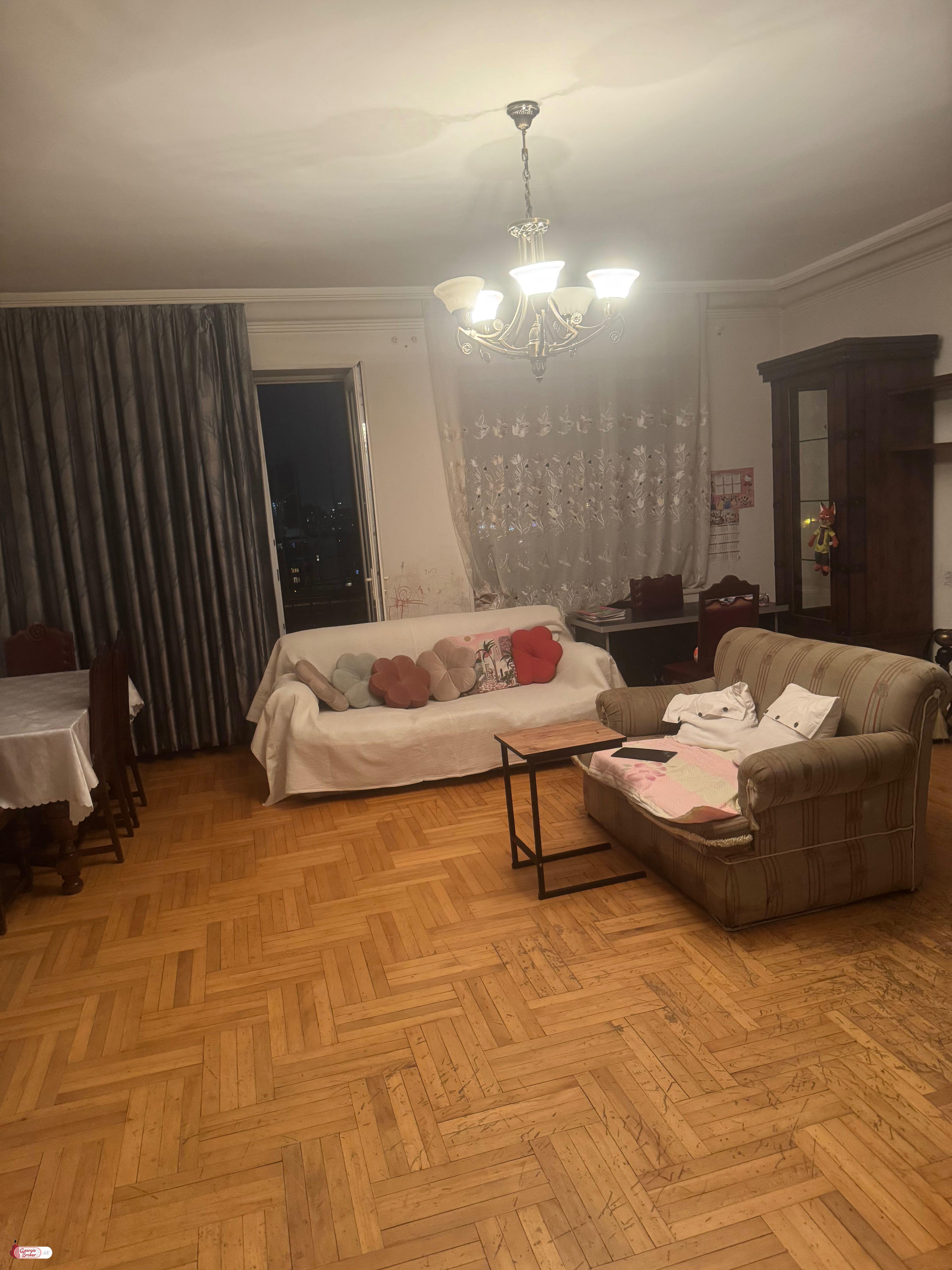 old repaired 3-room apartment for sale