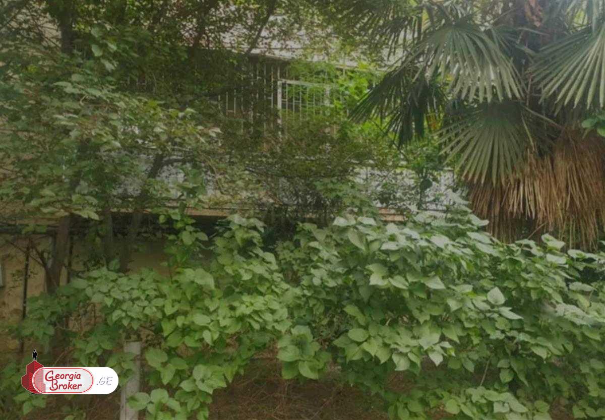 იყიდება ახალი გარემონტებული 4 ოთახიანი ბინა