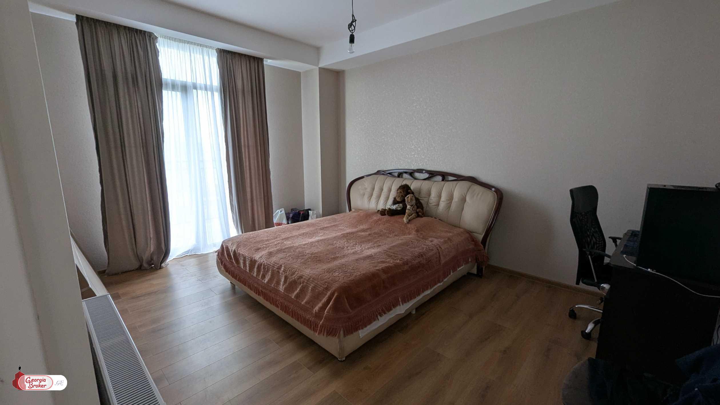 nearly repaired 3-room apartment for sale