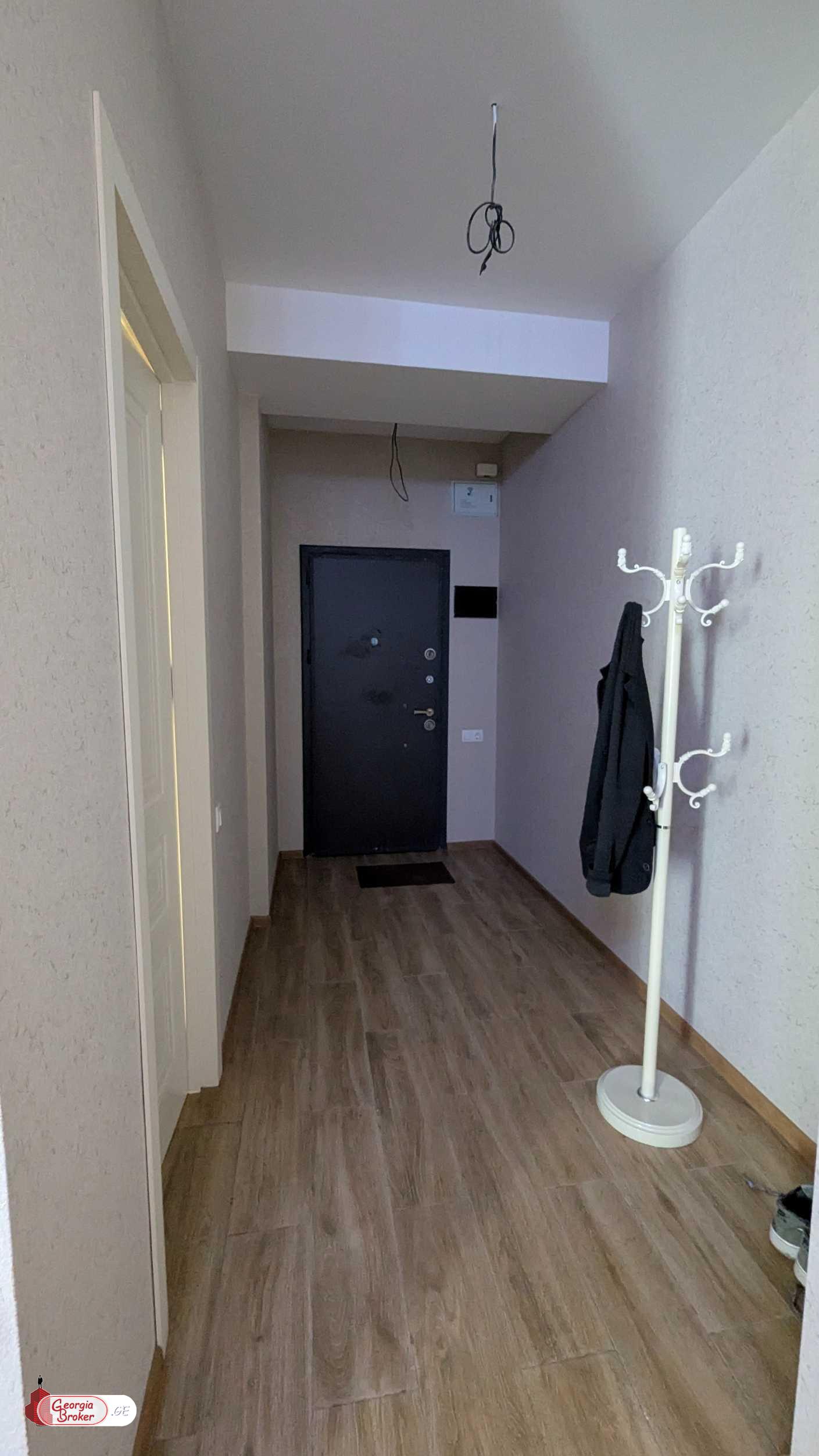 nearly repaired 3-room apartment for sale