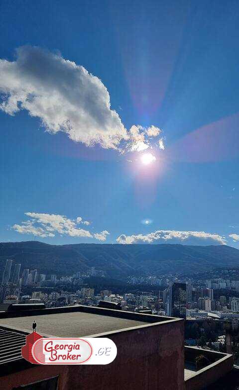 nearly repaired 2-room apartment for sale