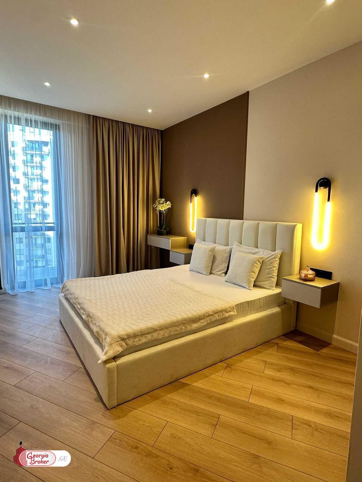 nearly repaired 2-room apartment for sale