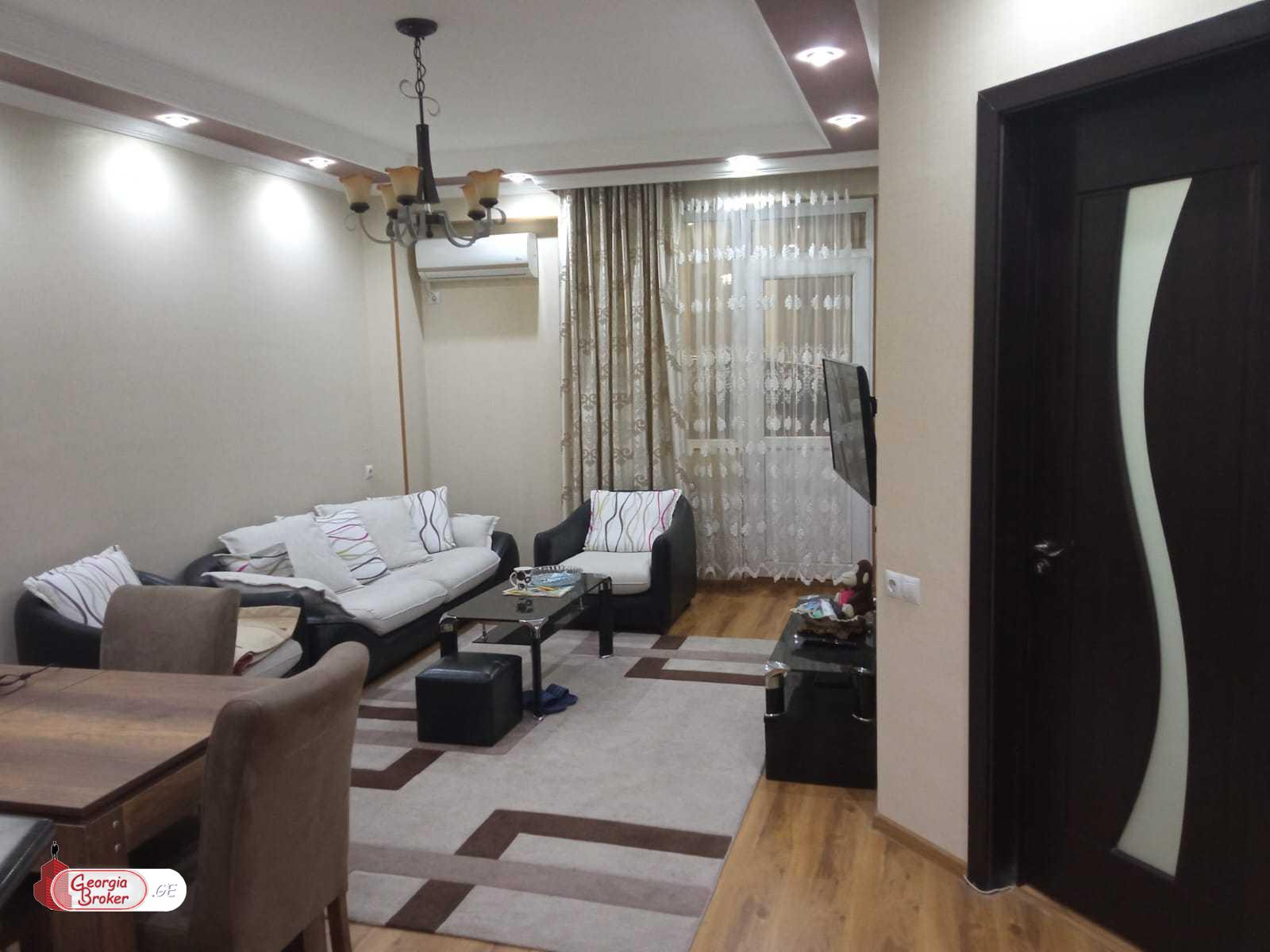 nearly repaired 3-room apartment for sale