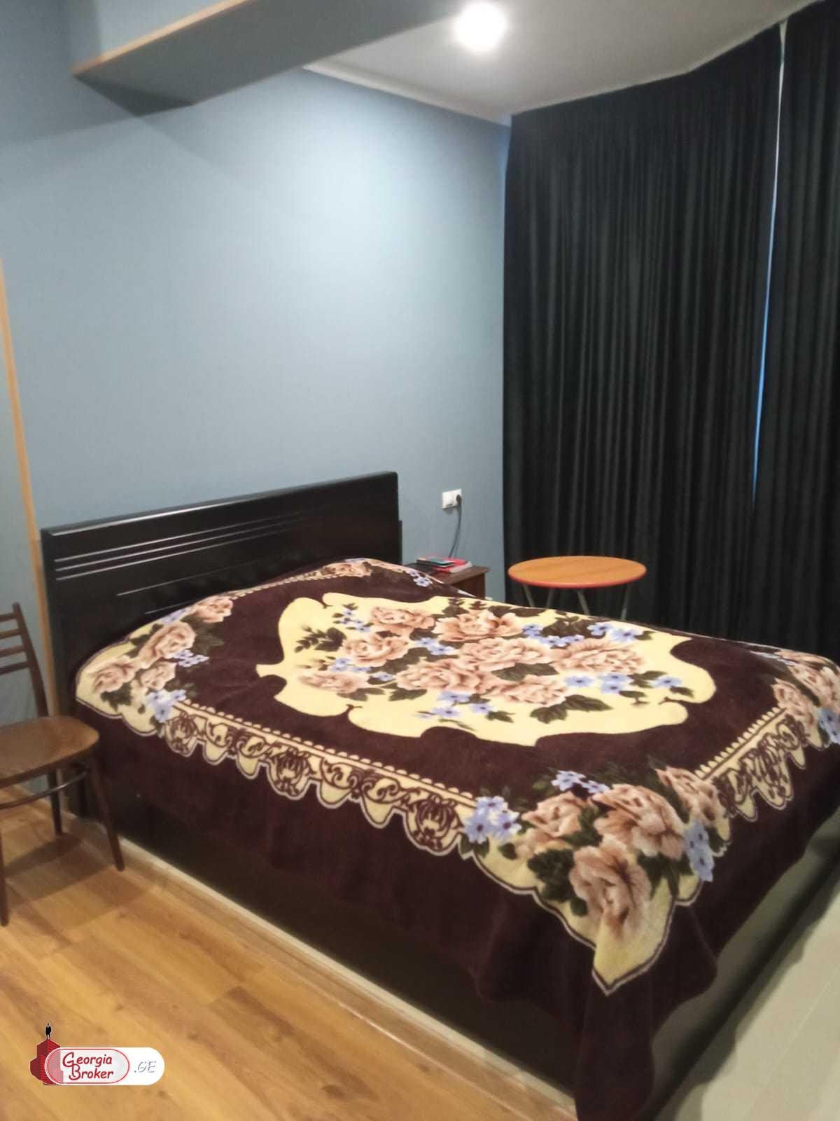 nearly repaired 3-room apartment for sale