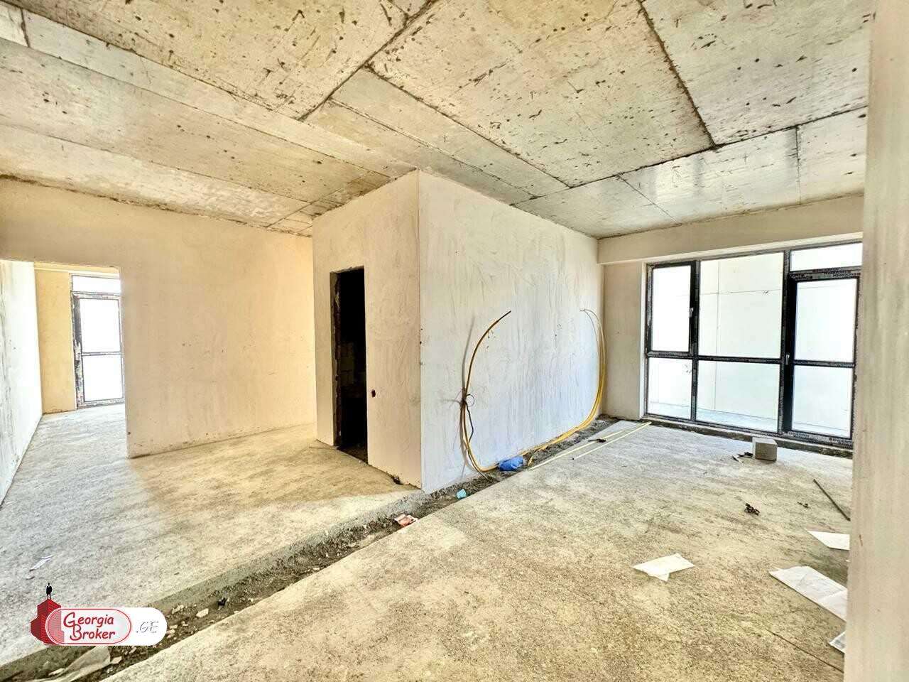 new build 4-room apartment for sale