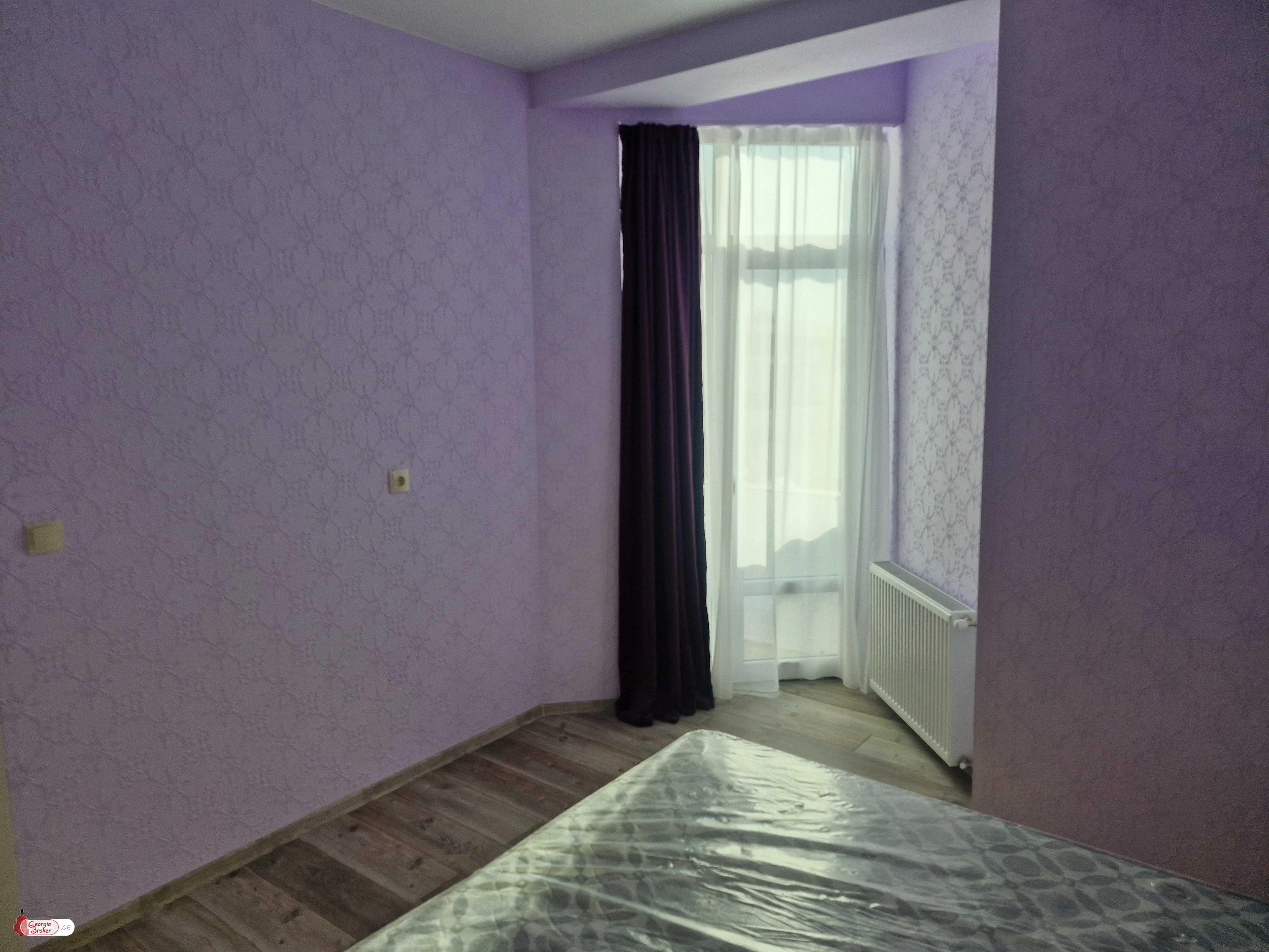 nearly repaired 3-room apartment for sale