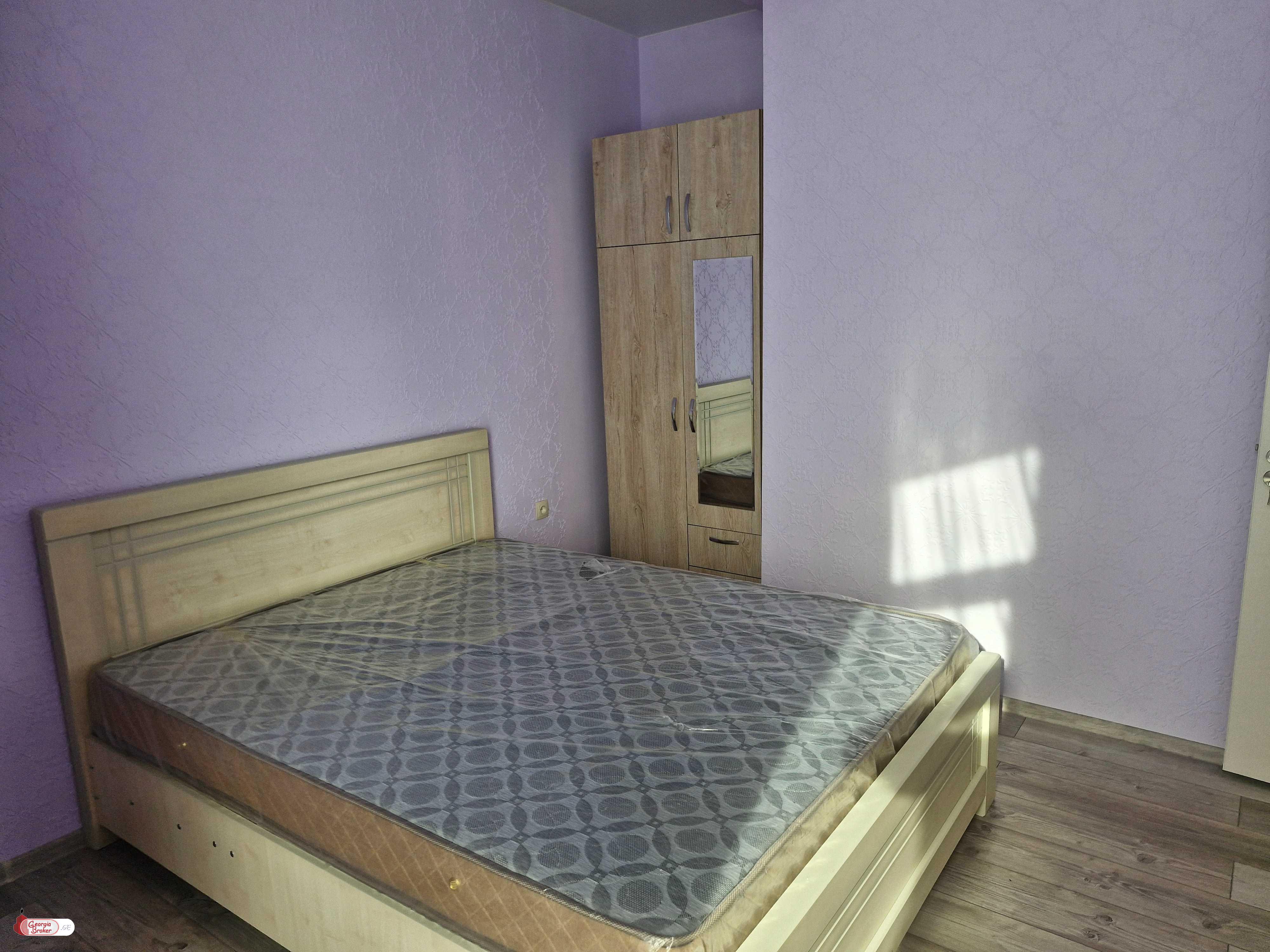 nearly repaired 3-room apartment for sale