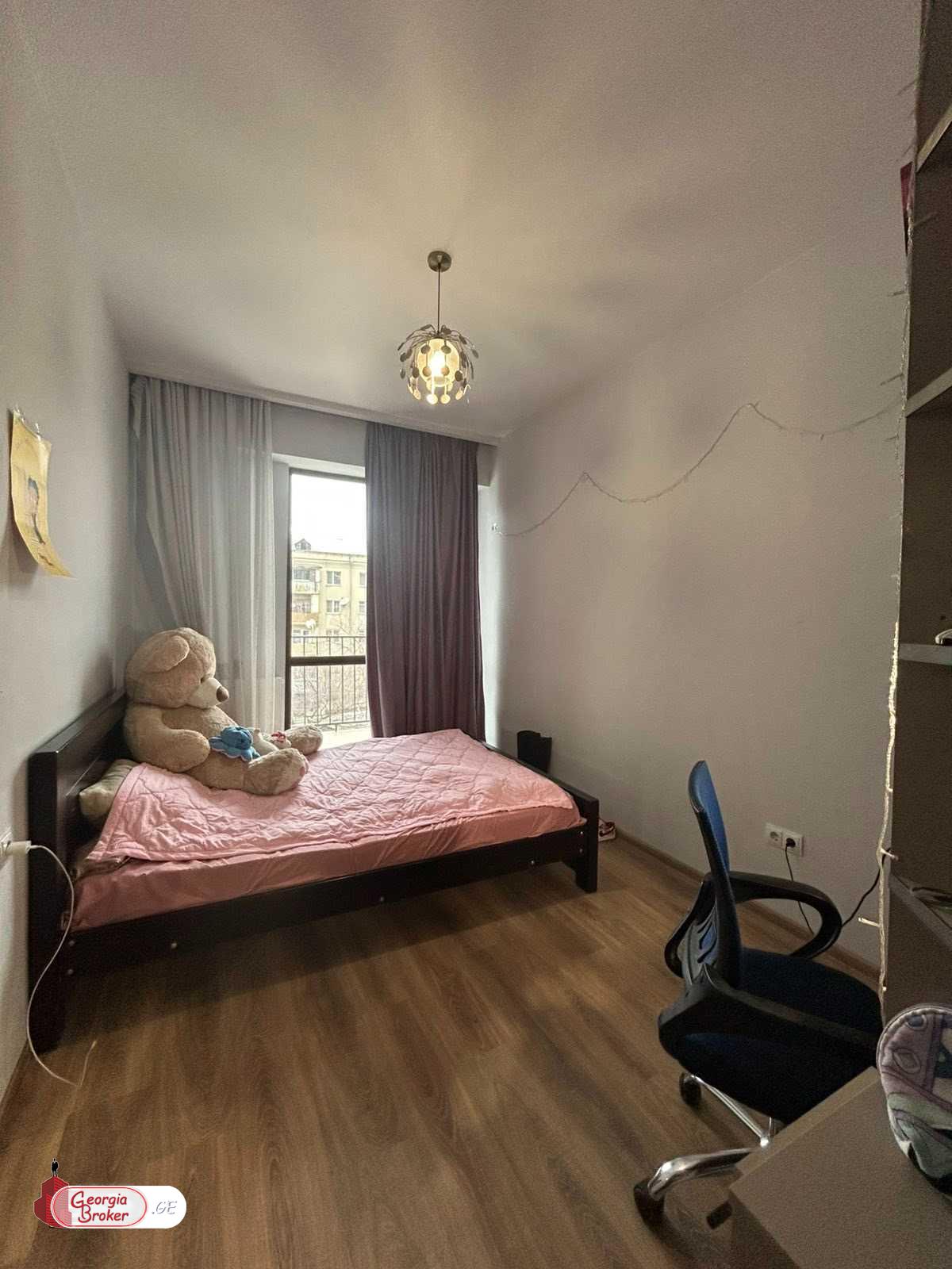 nearly repaired 3-room apartment for sale