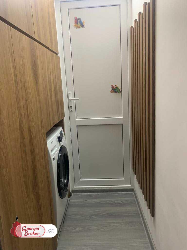 продается квартира с новым ремонтом 2-комнаты