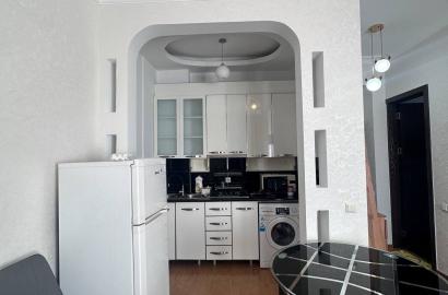 продается квартира с новым ремонтом 2-комнаты