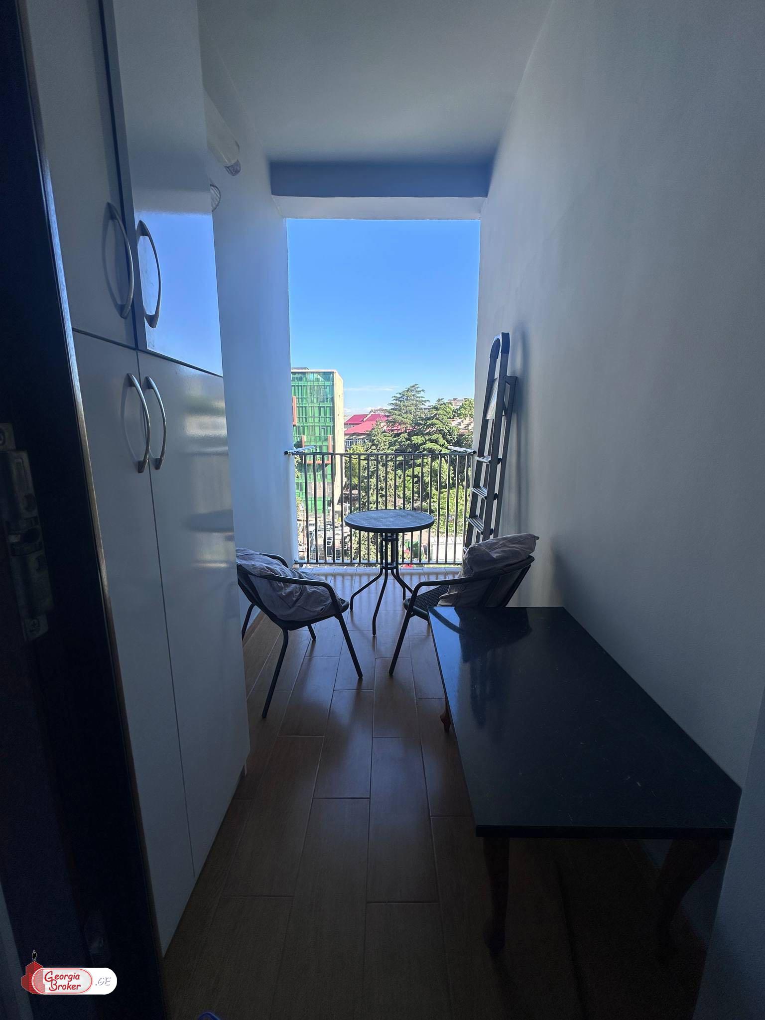 продается квартира с новым ремонтом 2-комнаты