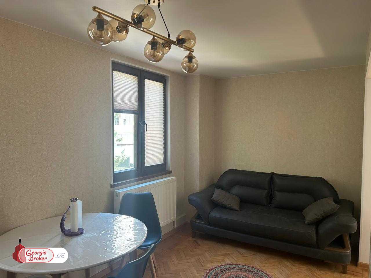 იყიდება ახალი გარემონტებული 3 ოთახიანი ბინა