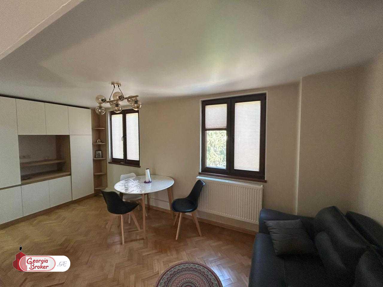 იყიდება ახალი გარემონტებული 3 ოთახიანი ბინა