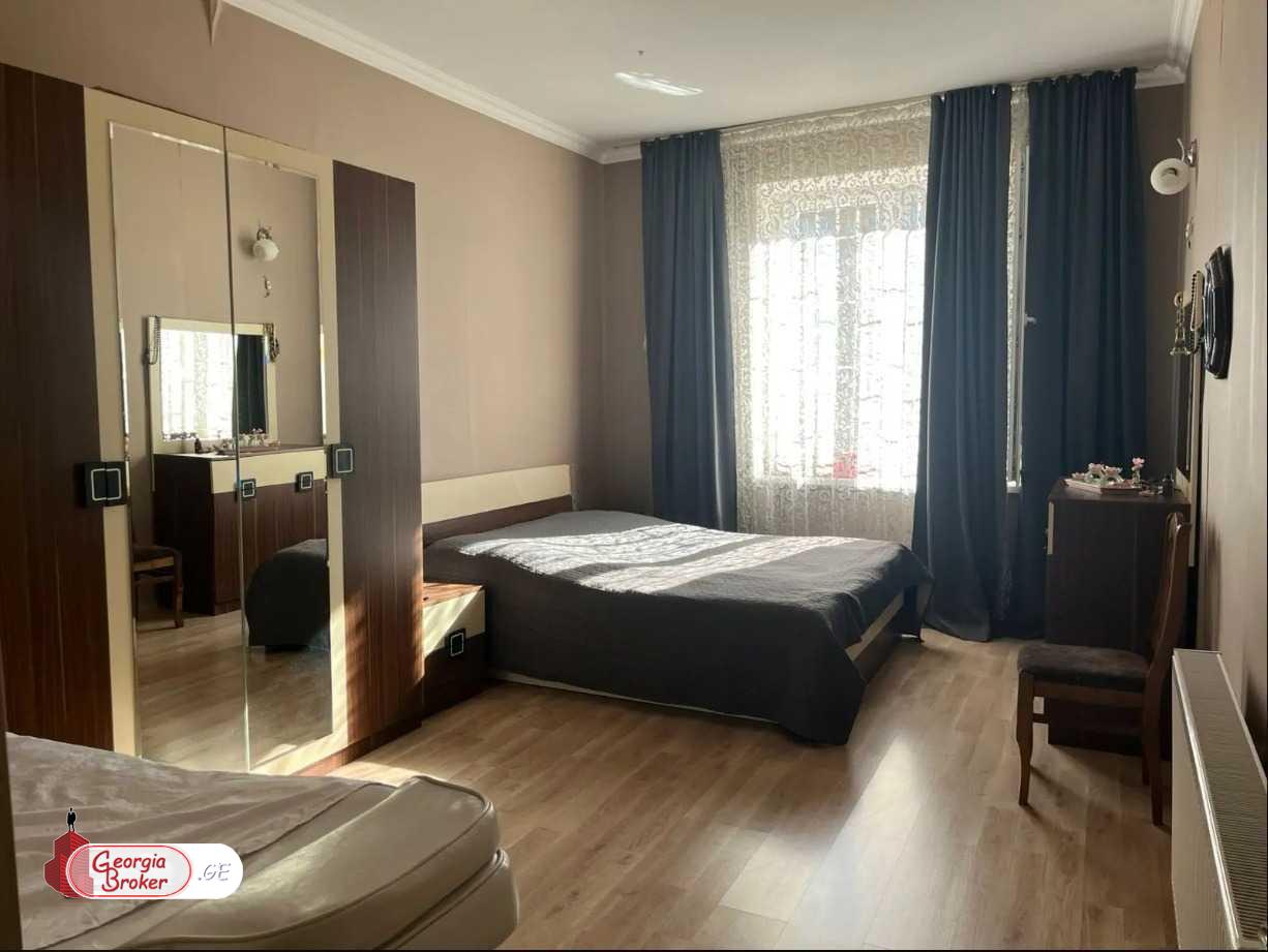 იყიდება ახალი გარემონტებული 3 ოთახიანი ბინა