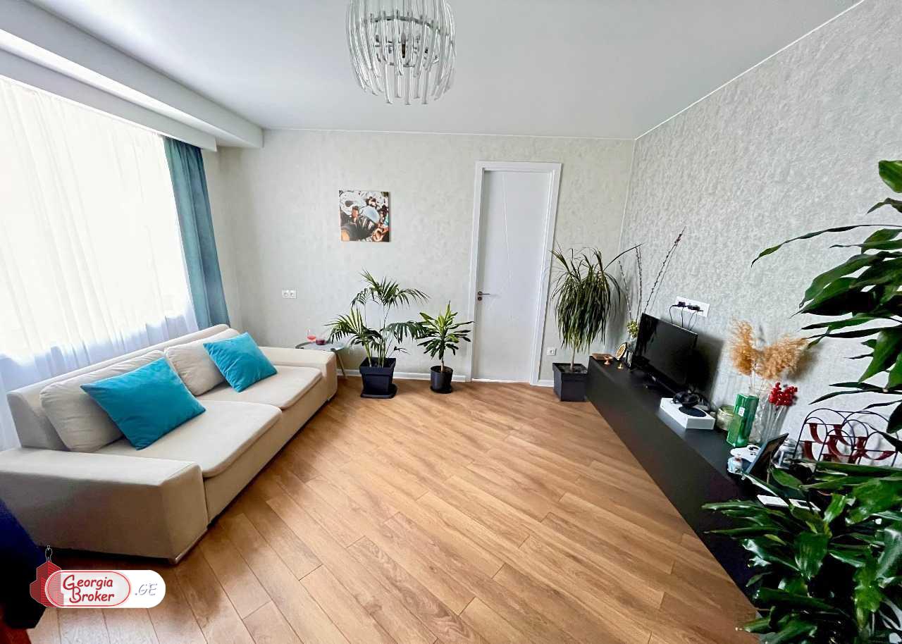 იყიდება ახალი გარემონტებული 3 ოთახიანი ბინა