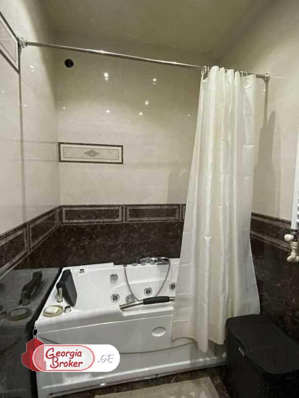 продается квартира с новым ремонтом 2-комнаты