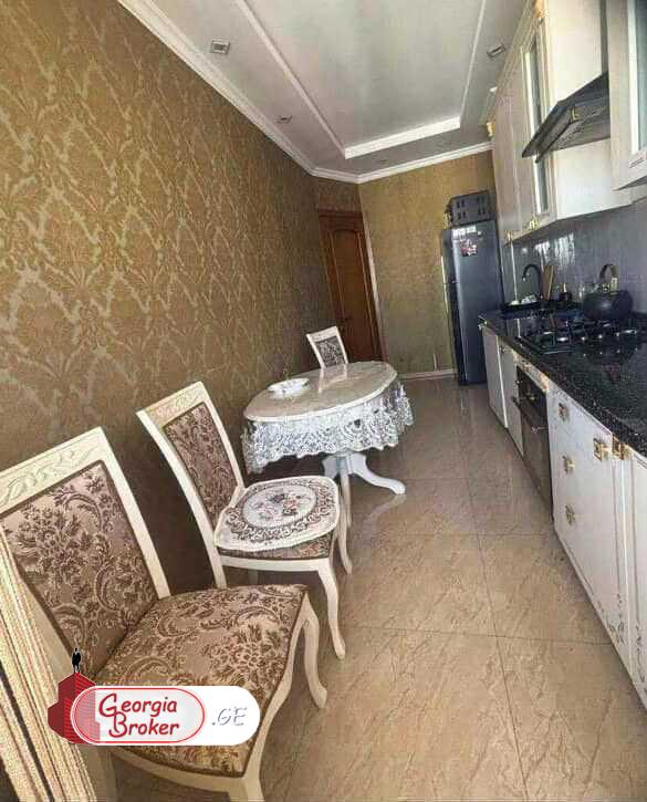 продается квартира с новым ремонтом 2-комнаты