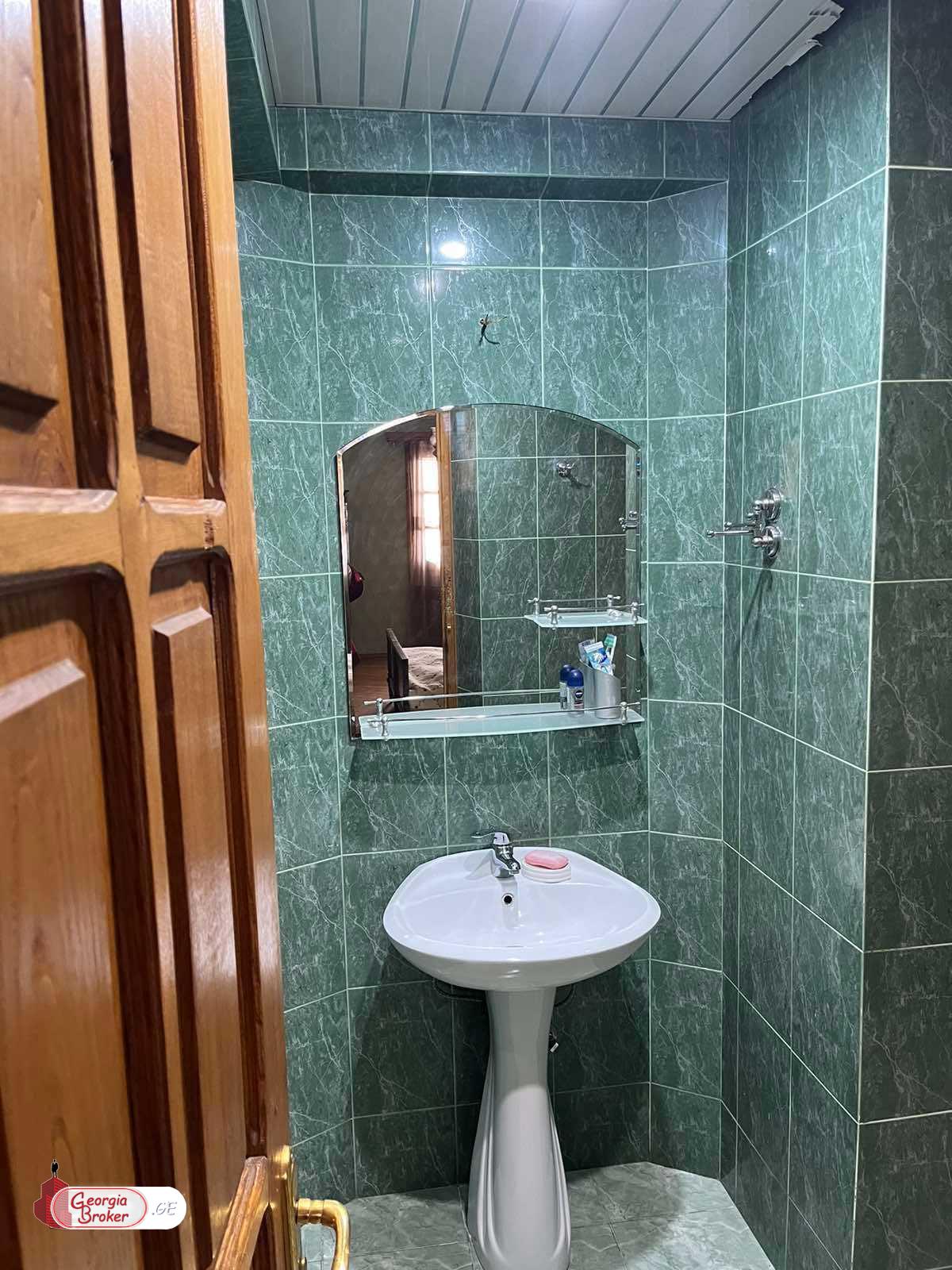 nearly repaired 3-room apartment for sale