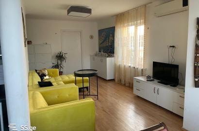 nearly repaired 3-room apartment for sale