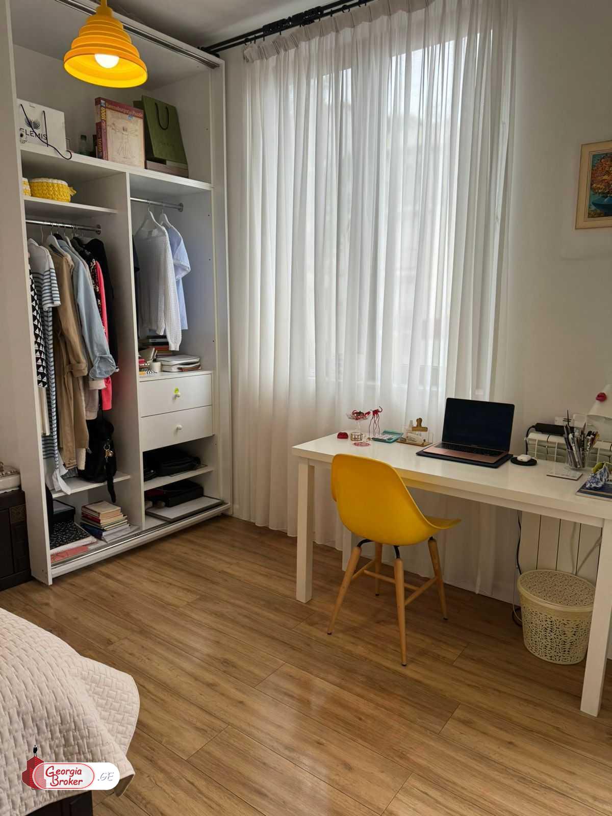 nearly repaired 7-room apartment for sale