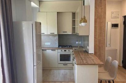 продается квартира с новым ремонтом 2-комнаты