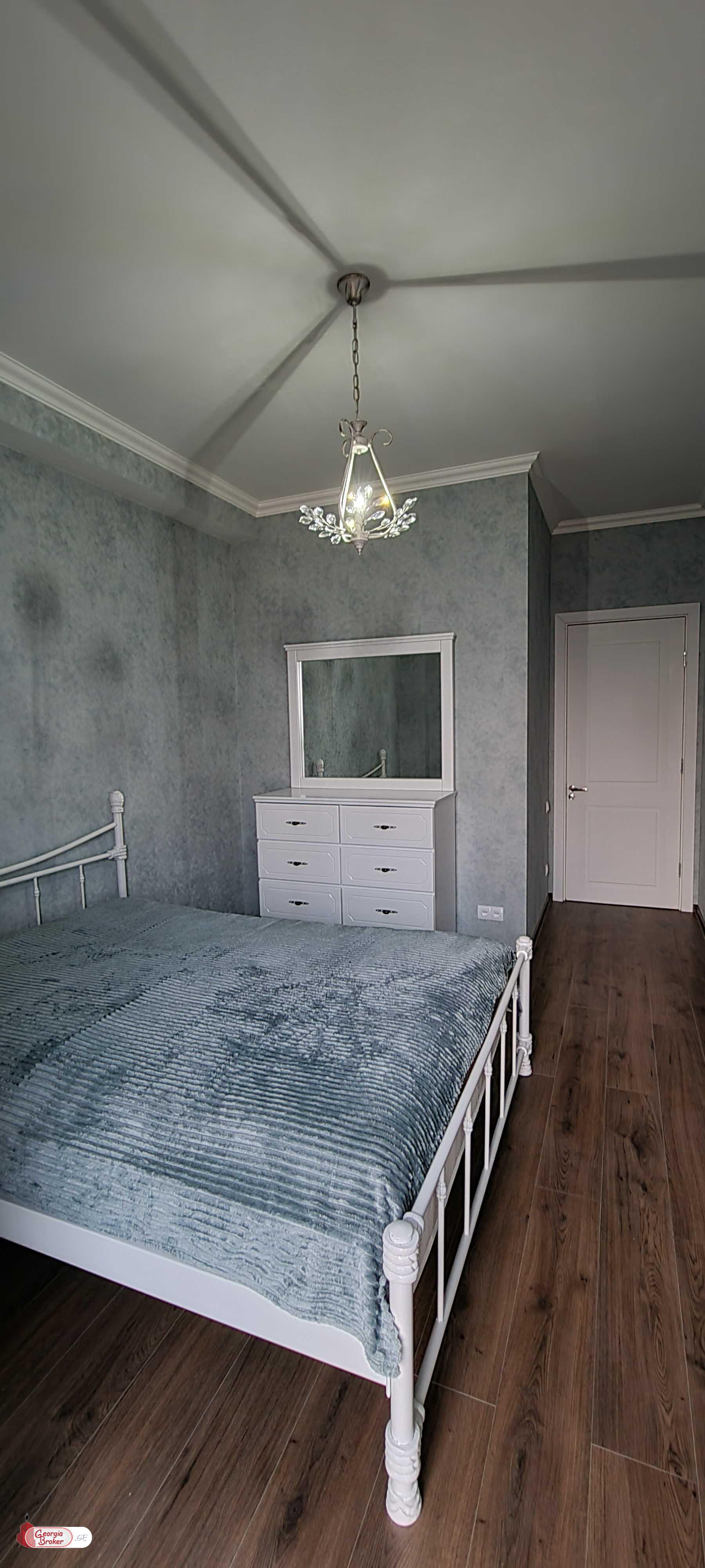 nearly repaired 3-room apartment for sale