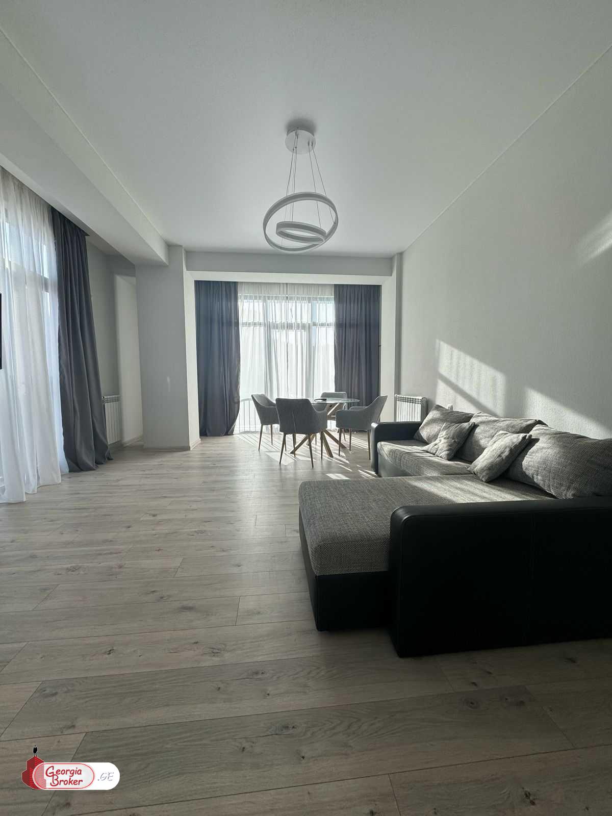 продается квартира с новым ремонтом 2-комнаты